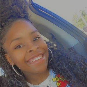 Meet your Posher, Keymani